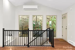 1065 Oak Rdg Ln, Mars Hill, NC 28754 - Photo 21