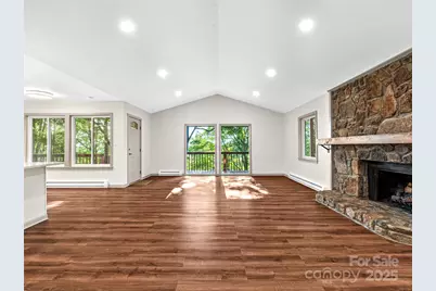 1065 Oak Ridge Lane, Mars Hill, NC 28754 - Photo 9