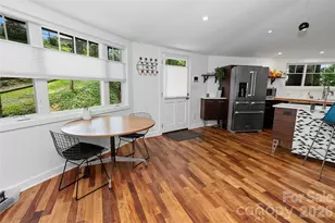 826 Town Mountain Rd, Asheville, NC 28804 - Photo 15