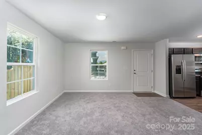 27 Forest Park Road, Marion, NC 28752 - Photo 7