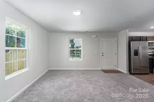 27 Forest Park Rd, Marion, NC 28752 - Photo 7