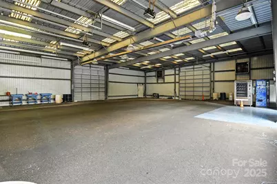 2931 N Center Street, Hickory, NC 28601 - Photo 17