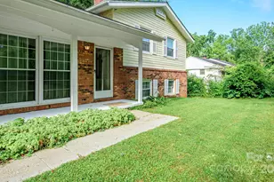 51 Bell Rd, Asheville, NC 28805 - Photo 5