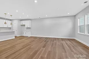 489 Nash St, Fort Mill, SC 29715 - Photo 3