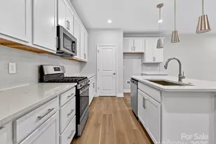 489 Nash St, Fort Mill, SC 29715 - Photo 5