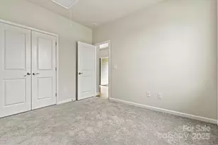 5846 Oak Br Cir, Maiden, NC 28650 - Photo 35