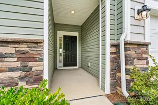 5846 Oak Br Cir, Maiden, NC 28650 - Photo 5