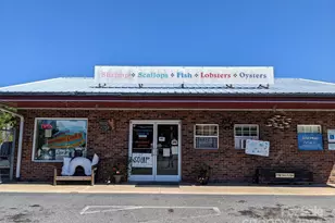 410 E Fleming Dr, Morganton, NC 28655 - Photo 1