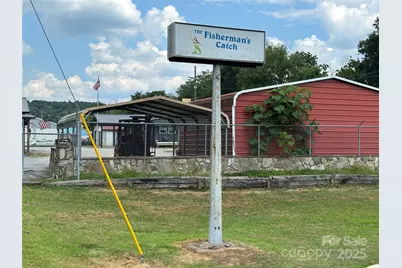 410 E Fleming Drive, Morganton, NC 28655 - Photo 17