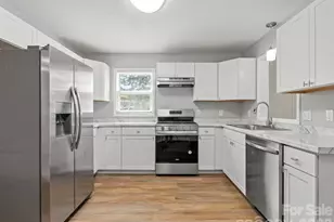 1021 Chandler Dr, Rock Hill, SC 29732 - Photo 5