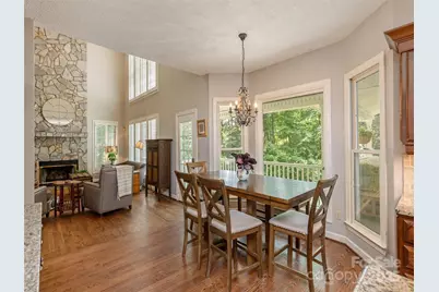 4 Silverstone Drive, Asheville, NC 28805 - Photo 9