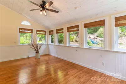 5 Koenig Way, Asheville, NC 28804 - Photo 15