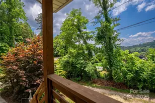 5 Koenig Wy, Asheville, NC 28804 - Photo 3