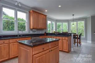 9221 Belle Pines Ct, Sherrills Ford, NC 28673 - Photo 7