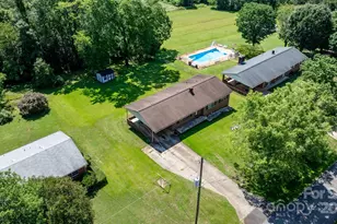 204 Whitley Rd, Morganton, NC 28655 - Photo 29