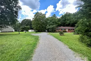 5419 Stevens Mill Rd, Matthews, NC 28104 - Photo 1