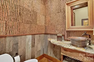 9208 Flying Eagle Ln, Charlotte, NC 28278 - Photo 23