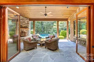 9208 Flying Eagle Ln, Charlotte, NC 28278 - Photo 15