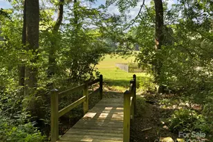 599 Red Fox Ln, Flat Rock, NC 28731 - Photo 7