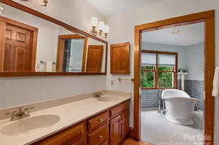 599 Red Fox Ln, Flat Rock, NC 28731 - Photo 33