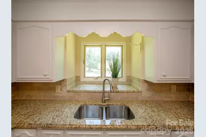 10401 Andiron Drive, Matthews, NC 28105 - Photo 13