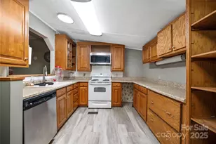 140 Silverlining Rd, Mooresville, NC 28117 - Photo 11