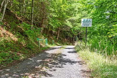 000 Eagle Bridge Road, Burnsville, NC 28714 - Photo 3