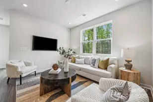 9404 Munsing Dr, Charlotte, NC 28269 - Photo 11