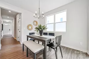 9404 Munsing Dr, Charlotte, NC 28269 - Photo 7