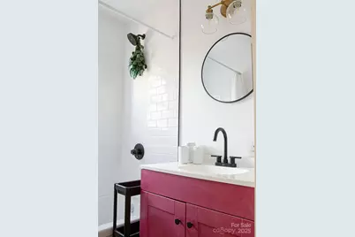 355 Walnut Avenue, Spruce Pine, NC 28777 - Photo 3