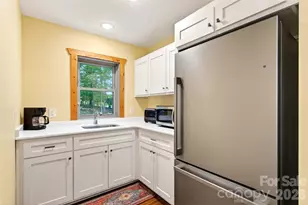 225 Henry's Glen Dr, Morganton, NC 28655 - Photo 39