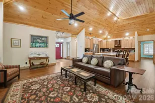 225 Henry's Glen Dr, Morganton, NC 28655 - Photo 9