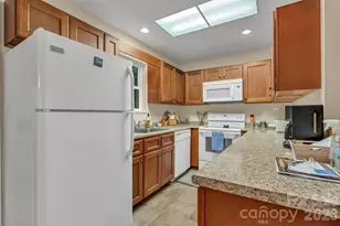 507 Appletree Dr, Newland, NC 28657 - Photo 17