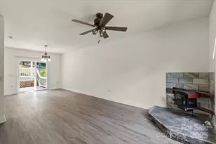 946 Laurelwood Dr, Clover, SC 29710 - Photo 5