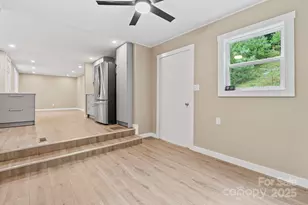 530 Rebel Ridge Rd, Marshall, NC 28753 - Photo 19