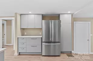 530 Rebel Ridge Rd, Marshall, NC 28753 - Photo 17