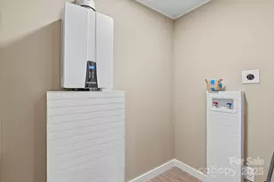 530 Rebel Ridge Rd, Marshall, NC 28753 - Photo 21