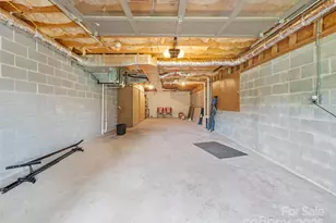 439 Fairway Ln, Spruce Pine, NC 28777 - Photo 19