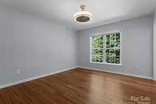 690 Mountain Rd, Hendersonville, NC 28791 - Photo 15