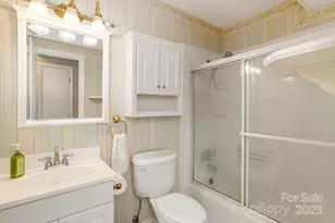 102 Boyd Dr, Flat Rock, NC 28731 - Photo 15