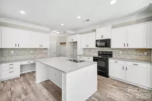 504 Stone River Pkwy, Mount Holly, NC 28120 - Photo 17