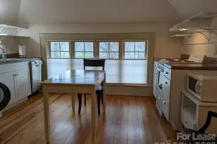 220 Melrose Cir, Tryon, NC 28782 - Photo 3