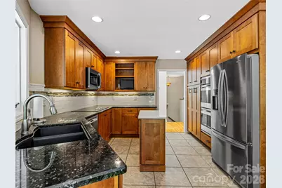 150 Sondley Parkway, Asheville, NC 28805 - Photo 23