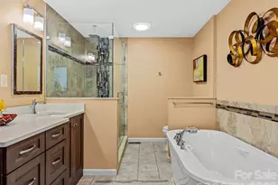 150 Sondley Pkwy, Asheville, NC 28805 - Photo 29
