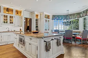 234 Skycliff Dr, Asheville, NC 28804 - Photo 19