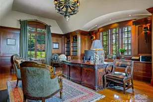 234 Skycliff Dr, Asheville, NC 28804 - Photo 5