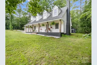 213 Raintree Drive, Hendersonville, NC 28791 - Photo 3