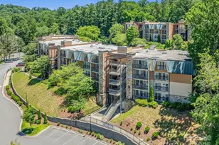 111 Bowling Park Rd, Asheville, NC 28803 - Photo 5