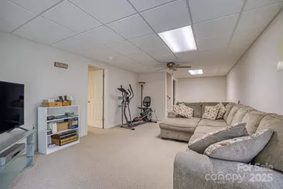 2640 Ironwood Drive, Hickory, NC 28602 - Photo 29