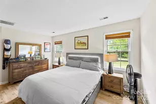 804 Bradford Woods Dr, Charlotte, NC 28209 - Photo 19